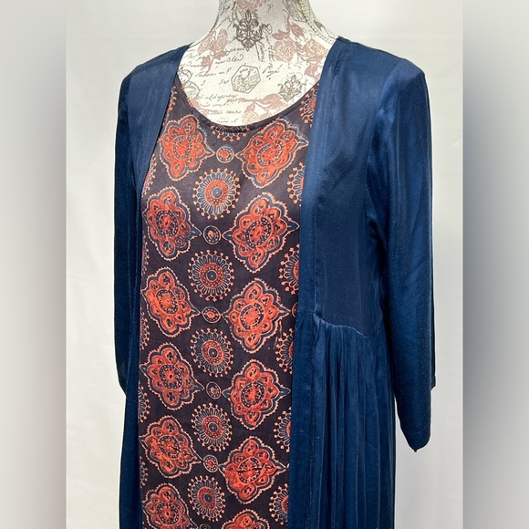 🛍️ALTEREGO Navy blue medallion design front midi dress size M.‎ - Picture 2 of 12